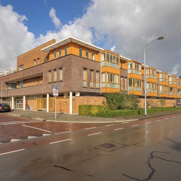 8 appartementen Dordrecht aangekocht